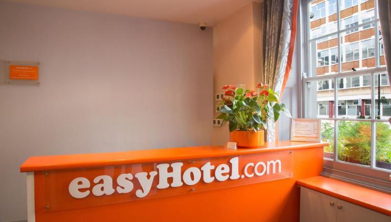 לונדון Easyhotel Victoria מראה חיצוני תמונה